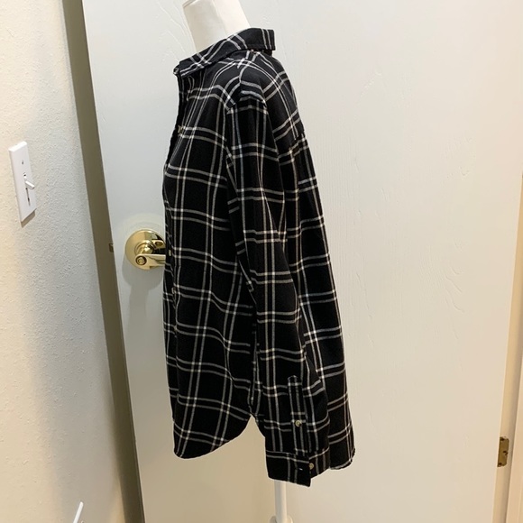 JACHS GIRLFRIEND FLANNEL BUTTON UP - Picture 3 of 9